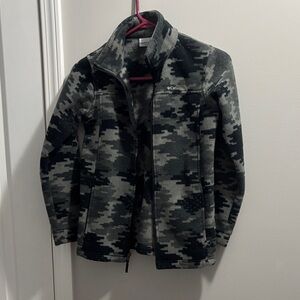 Columbia Kids Camo Jacket - Black and Gray